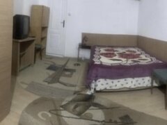 Titan, Postavarul, bl. 1 Decembrie